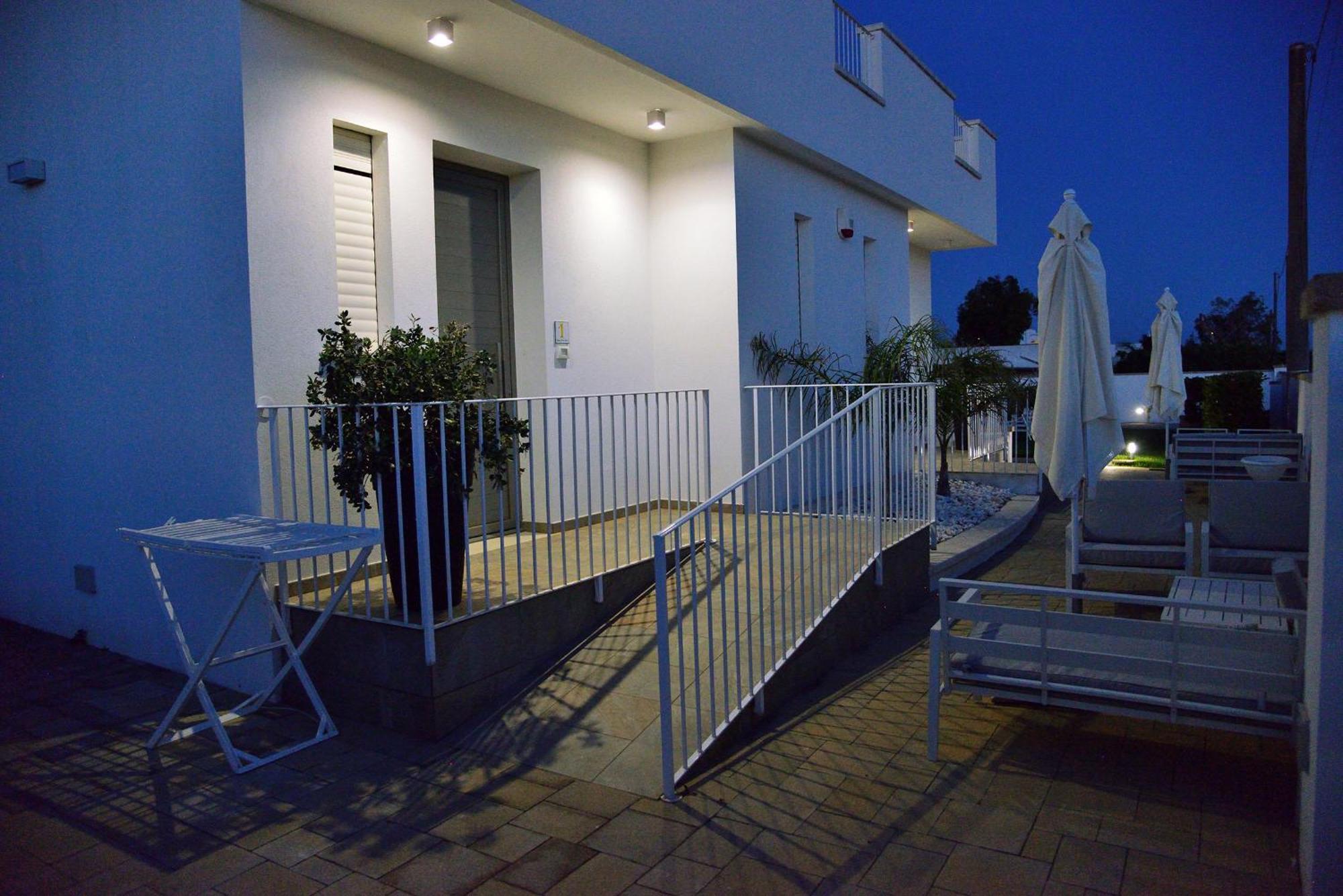 B&B Domus Terra Mare Torre San Giovanni Exterior foto